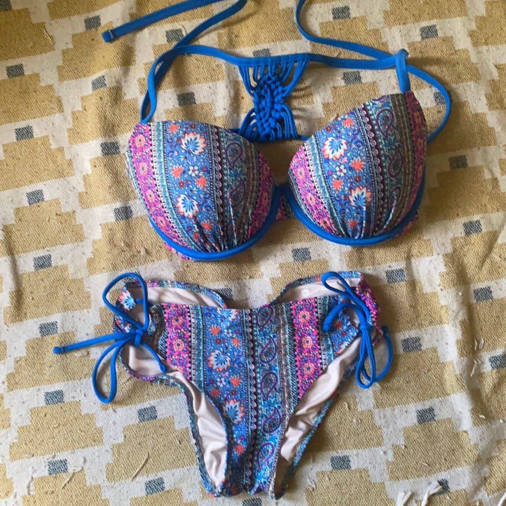 Bikini